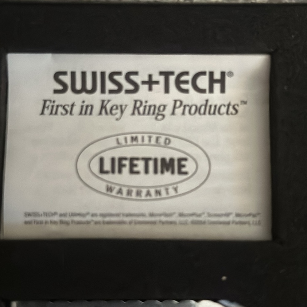 SWISS+TECH - Picture 4 of 10